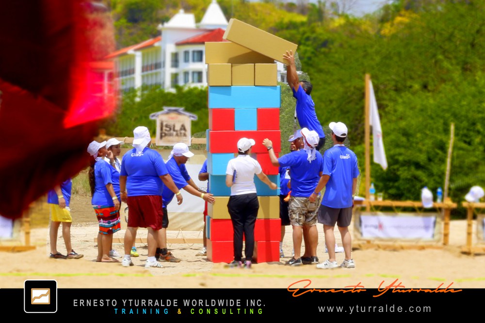 Team Building Corporativo LATAM | Prácticas de comunicación asertiva y escucha activa